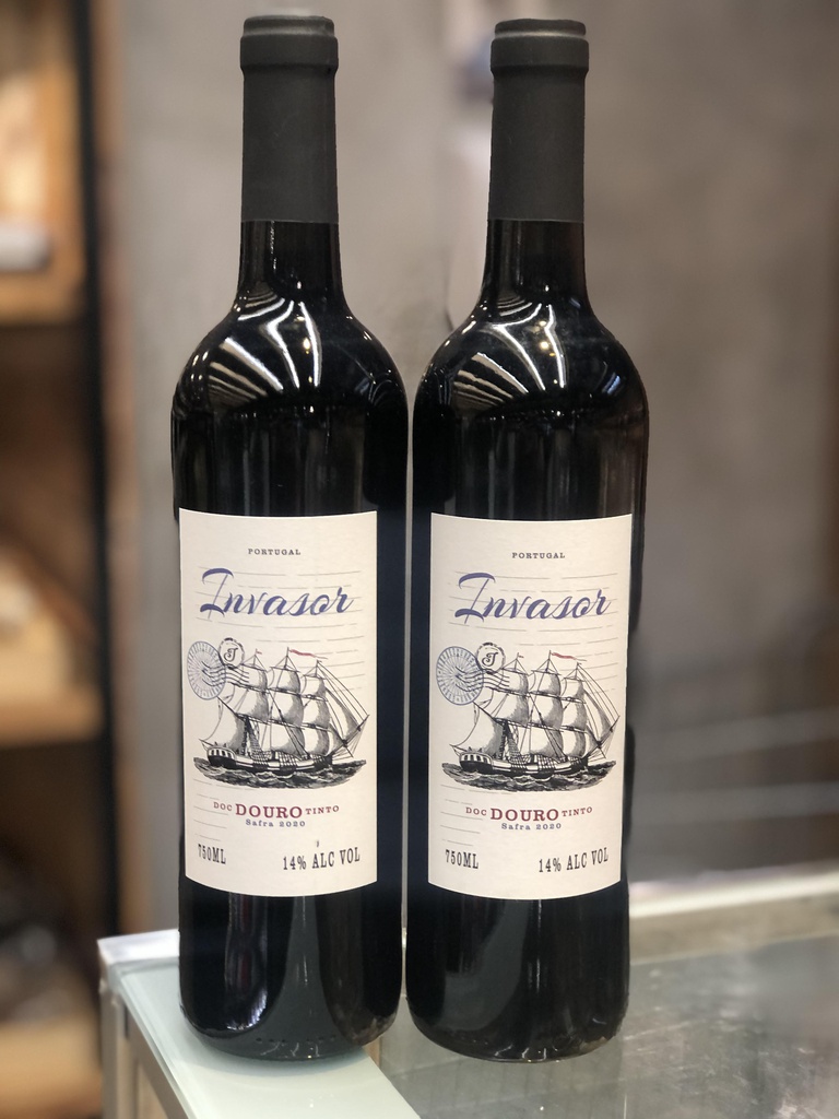 Vinho Português Invasor Tinto 750ml