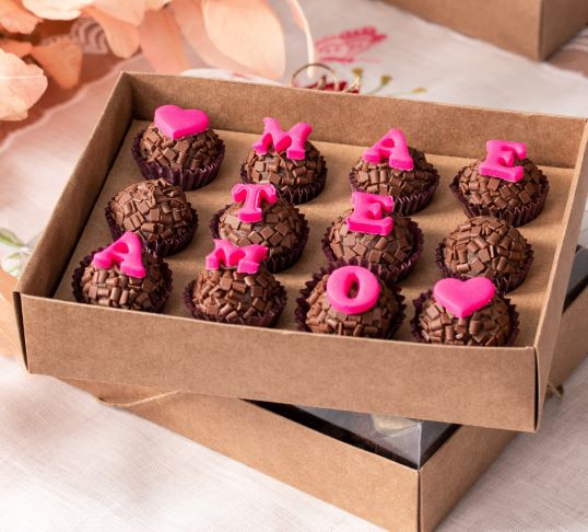 Caixa de Brigadeiro Dia das Mães